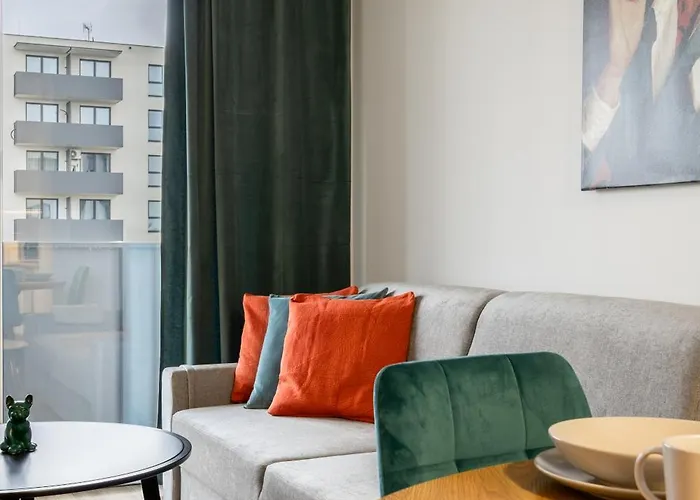 Lily The Big Screen For 6 People & Parking *